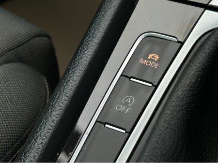 2015 Volkswagen Golf - thumbnail 15