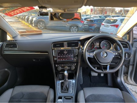 2016 Volkswagen Golf HIGHLINE AUTOMATIC 1.4 PETROL //KEYLESS ENTRY//REVERSE CAMERA//BLIND SPOT WARNING//ADAPTIVE CRUISE CONTROL// €15,950 thumbnail