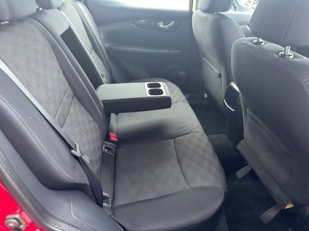 2017 Nissan Qashqai 1.5 DSL XE thumbnail