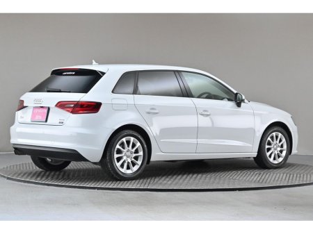 2016 Audi A3 - thumbnail 10