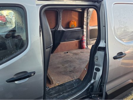 2022 Citroen Berlingo 1000 EPRISE PRO ENTERPRISE M BLUEHDI €14,990 thumbnail