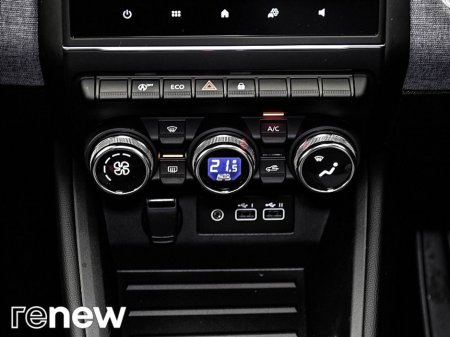 2025 Renault Clio - thumbnail 25