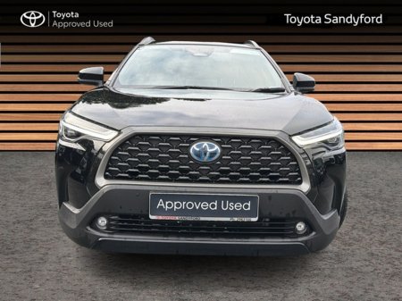 2024 Toyota Corolla Cross TOP SPEC SOL 1.8 HYBRID SOL PLUS EXTRAS // POWER TAILGATE // PAN ROOF // REAR CAMERA // APPLE CARPLAY/ANDROID AUTO // AIR CON // FULL WARRANTY €38,945 thumbnail