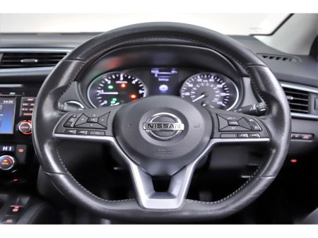 2018 Nissan Qashqai 1.5 DCI N-CONNECTA 6SPD *PANORAMIC ROOF*360 PAN CAM*SAT NAV* €18,890 thumbnail