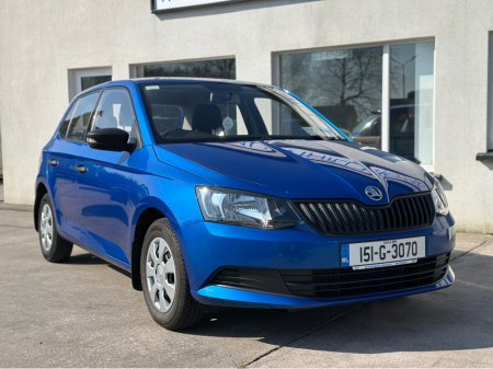 2015 Skoda Fabia - thumbnail 4