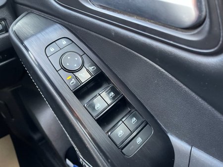 2022 Nissan Qashqai 1.3 DIG-T MHEV N-Connecta SUV 5dr Petrol Hybrid Manual Euro 6 (s/s) (140 ps) thumbnail