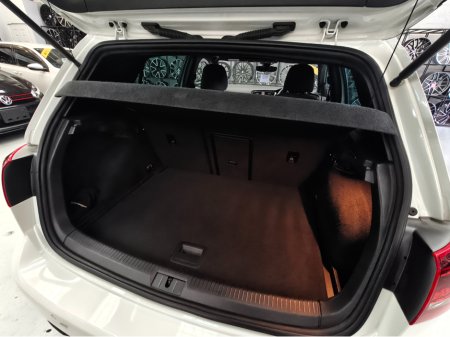 2016 Volkswagen Golf GTI Clubsport Street Edition//LOW KMs €25,950 thumbnail