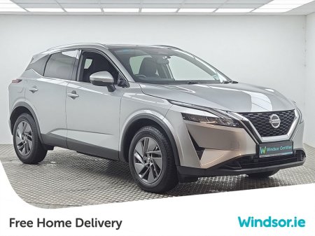 2022 Nissan Qashqai 1.3 PET MILD HYBRID SV + Glass Roof Rail Pack