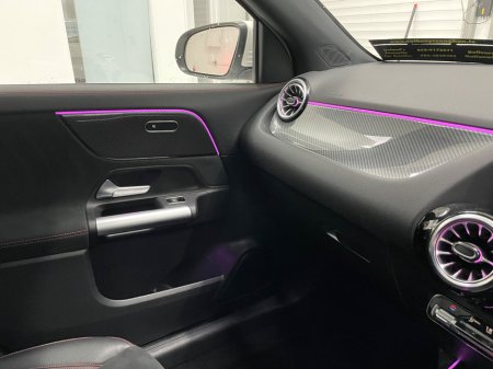 2023 Mercedes-Benz GLA Class  €32,995 thumbnail