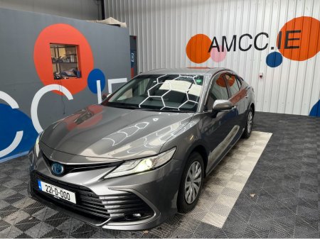 2022 Toyota Camry €29950 2022 TOYOTA CAMRY X 2.5 AUTOMATIC / CRUISE CONTROL / REVERSE CAMERA AND MORE €29,950 thumbnail