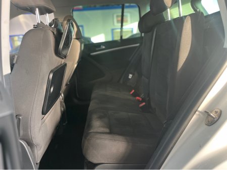 2016 Volkswagen Tiguan MATCH EDITION TDI BLUEMOTION €12,950 thumbnail