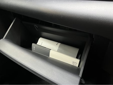 2022 Toyota Yaris - thumbnail 14