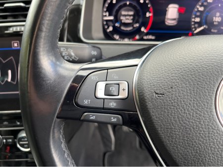 2019 Volkswagen Golf - thumbnail 25