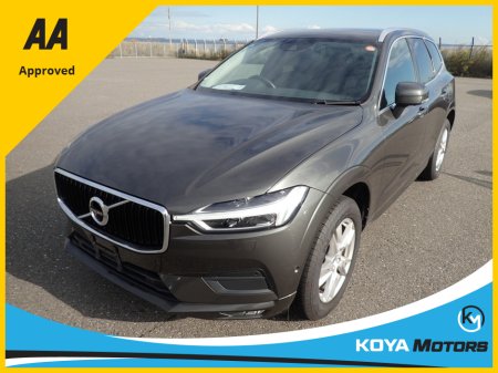 2019 Volvo XC60 2.0 D4 MOMENTUM PLUS DIESEL AUTOMATIC // MASSIVE SPEC // HALF LEATHER // APPLE CARPLAY // PRO MEDIA // REVERSING CAMERA // CRUISE CONTROL // LANE ASSIST // COLLISION WARNING SYSTEM // UPGRADED ALLOYS