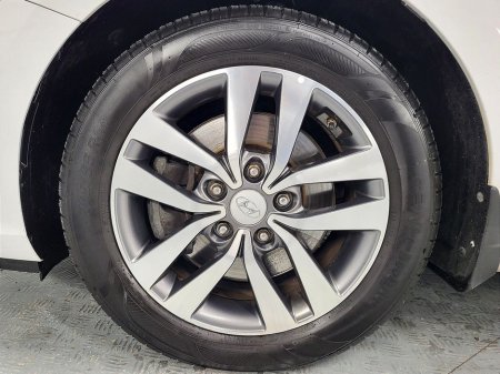 2019 Hyundai i30 1.0 T-GDI Deluxe Plus Finance From €57 per week €16,975 thumbnail