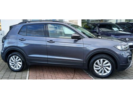 2023 Volkswagen T-Cross Life 1.0 TSI 95HP *REARVIEW CAMERA, ADAPTIVE CRUISE CONTROL, CALL US TODAY* €24,495