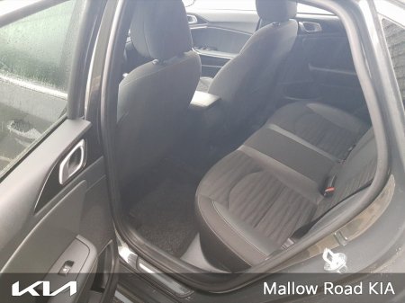 2024 Kia Ceed MY23 1.0HP GTL 5DR €25,950 thumbnail