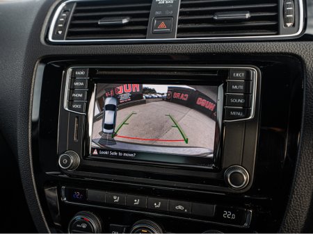 2017 Volkswagen Jetta - thumbnail 7