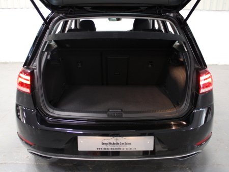 2017 Volkswagen Golf 1.2 TSI COMFORTLINE €16,450 thumbnail