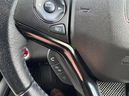 2019 Honda Vezel - thumbnail 18