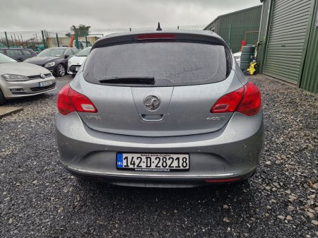 2014 Vauxhall Astra  €5,250 thumbnail