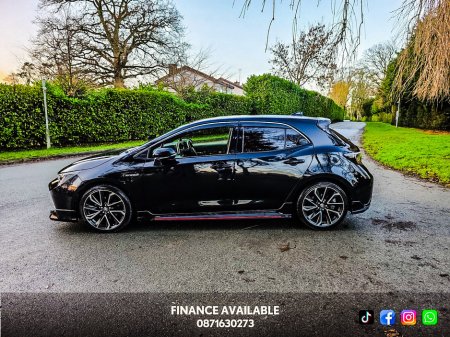 2019 Toyota Corolla 1.8 Hybrid Aura Hatchback €17,950 thumbnail