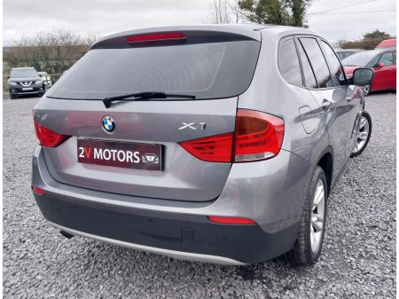 2011 BMW X1 - thumbnail 6