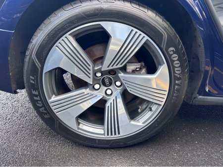 2022 Audi e-tron - thumbnail 11