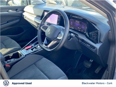 2023 Volkswagen Golf - thumbnail 4