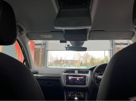 2018 Volkswagen Tiguan €23950! 2018 VOLKSWAGEN TIGUAN TDI 4MOTION HIGH LINE 2.0 AUTOMATIC / CRUISE CONTROL / 360° PARKING CAMERA / FRONT & REAR HEATED SEATS / PADDLE SHIFTERS €23,950 thumbnail