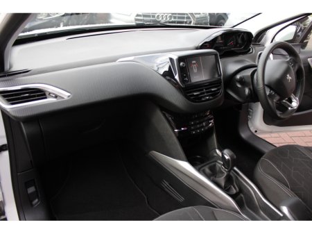 2019 Peugeot 2008 1.2 PURETECH ACTIVE5DR ESTATE // IMMACULATE CONDITION THROUGHOUT // BUY WITH CONFIDENCE AA AND SIMI APPREOVED DEALER 2026 // FINANCE ARRANGED // ALL TRADE INS WELCOME // €11,950 thumbnail