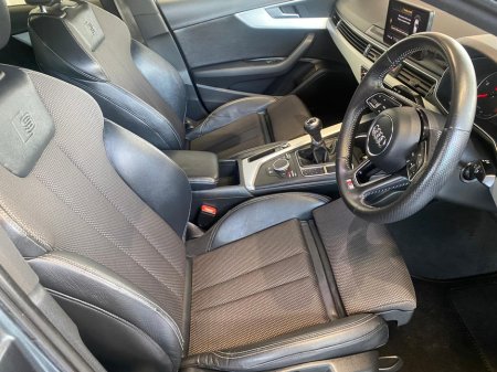 2017 Audi A4 - thumbnail 13