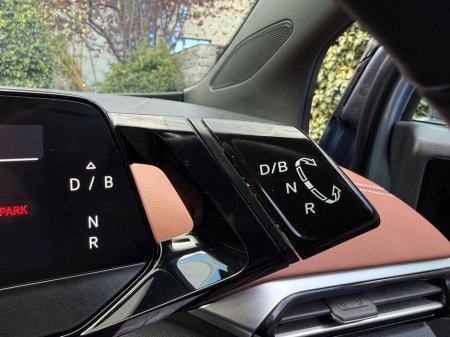 2022 Volkswagen ID.4 - thumbnail 12