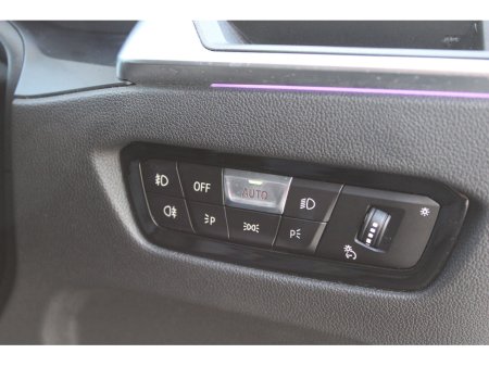 2021 BMW 3 Series  €35,995 thumbnail