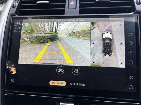 2024 Land Rover Discovery - thumbnail 26