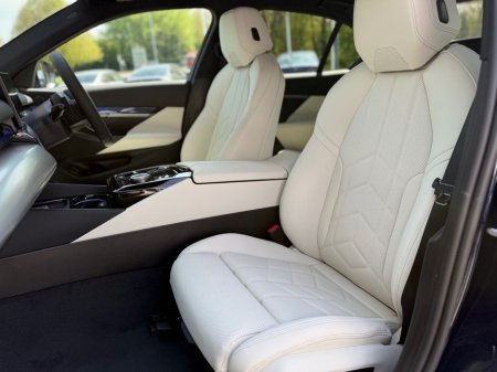 2026 BMW 5 Series - photo 6