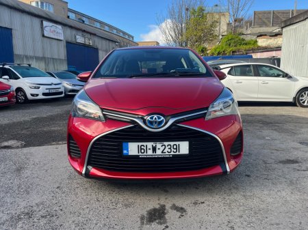 2016 Toyota Yaris - thumbnail 7