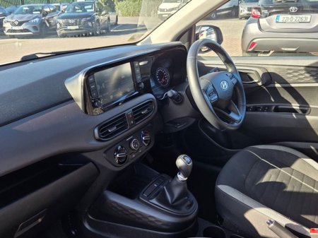 2023 Hyundai i10 - thumbnail 22