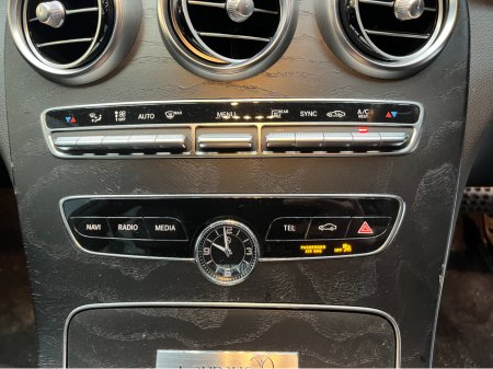 2020 Mercedes-Benz C Class €28950 2020 MERCEDES-BENZ C220D C CLASS AMG-LINE 2.0 AUTOMATIC / ELECTRIC MEMORY & HEATED SEATS / REVERSE CAMERA / CRUISE CONTROL / APPLE CARPLAY / PADDLE SHIFTERS €28,950 thumbnail