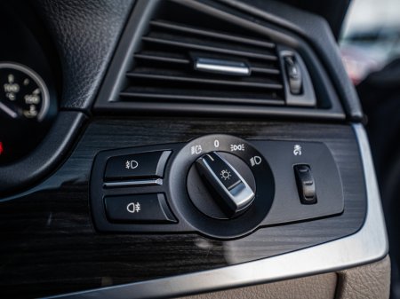 2015 BMW 5 Series - thumbnail 20