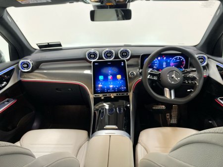 2025 Mercedes-Benz GLC Class - thumbnail 2