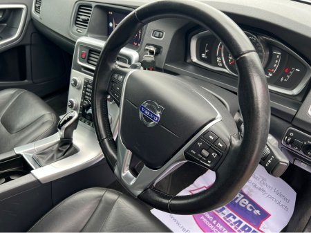 2017 Volvo S60 - thumbnail 13