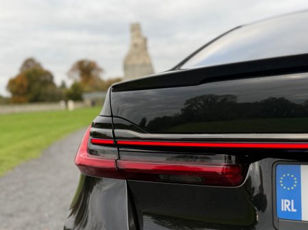 2020 BMW 7 Series - thumbnail 7