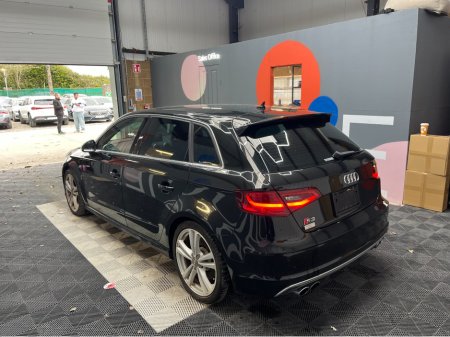 2015 Audi S3 - thumbnail 4