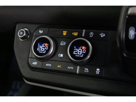 2022 Land Rover Defender - thumbnail 18