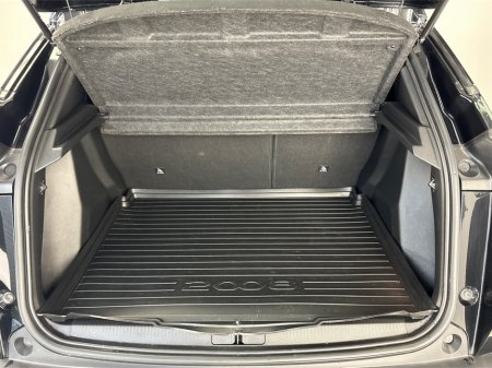 2022 Peugeot 2008 - thumbnail 13