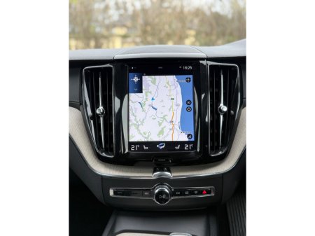 2020 Volvo XC60 - thumbnail 24