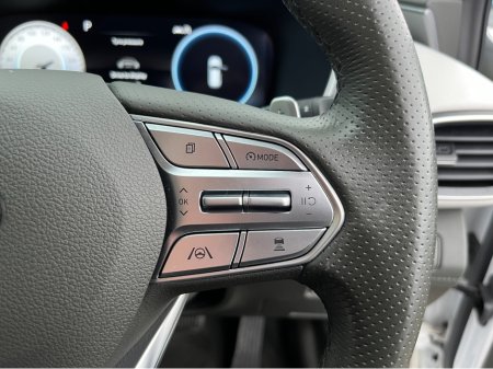 2022 Hyundai Santa Fe 7 SEATER EXECUTIVE PLUS AUTOMATIC 2.2 DIESEL //MASSIVE SPEC//KRELL SOUND SYSTEM//HEATED AND COOLED SEATS//FULL LEATHER ELECTRIC SEATS// €39,950 thumbnail