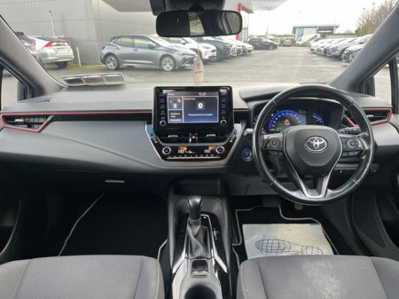 2019 Toyota Corolla COROLLA HYBRID L/SPORT HB €20,950 thumbnail
