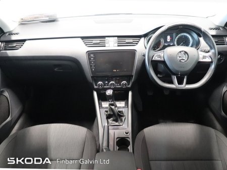 2018 Skoda Octavia - thumbnail 2